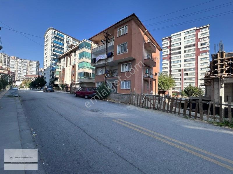 Mükemmel Lokasyon Komple Satılık Bina — fotoğraf 3