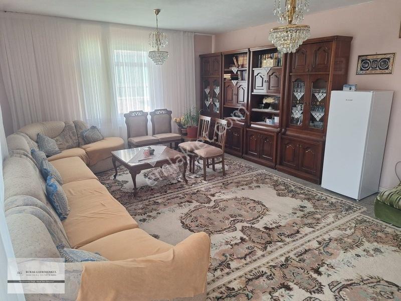 Mükemmel Lokasyon Komple Satılık Bina — fotoğraf 23