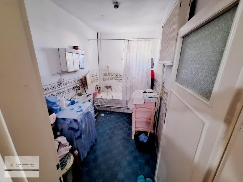 Mükemmel Lokasyon Komple Satılık Bina — fotoğraf 29