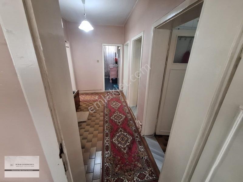 Mükemmel Lokasyon Komple Satılık Bina — fotoğraf 31
