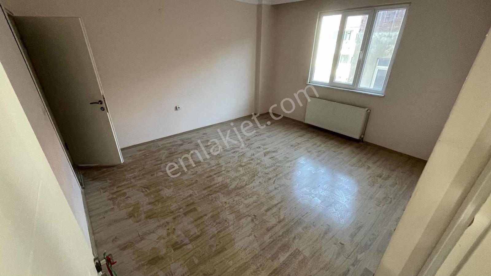 Yıldırım Emlak'tan Ara Kat Mükemmel Konumda Satılık Daire — fotoğraf 8