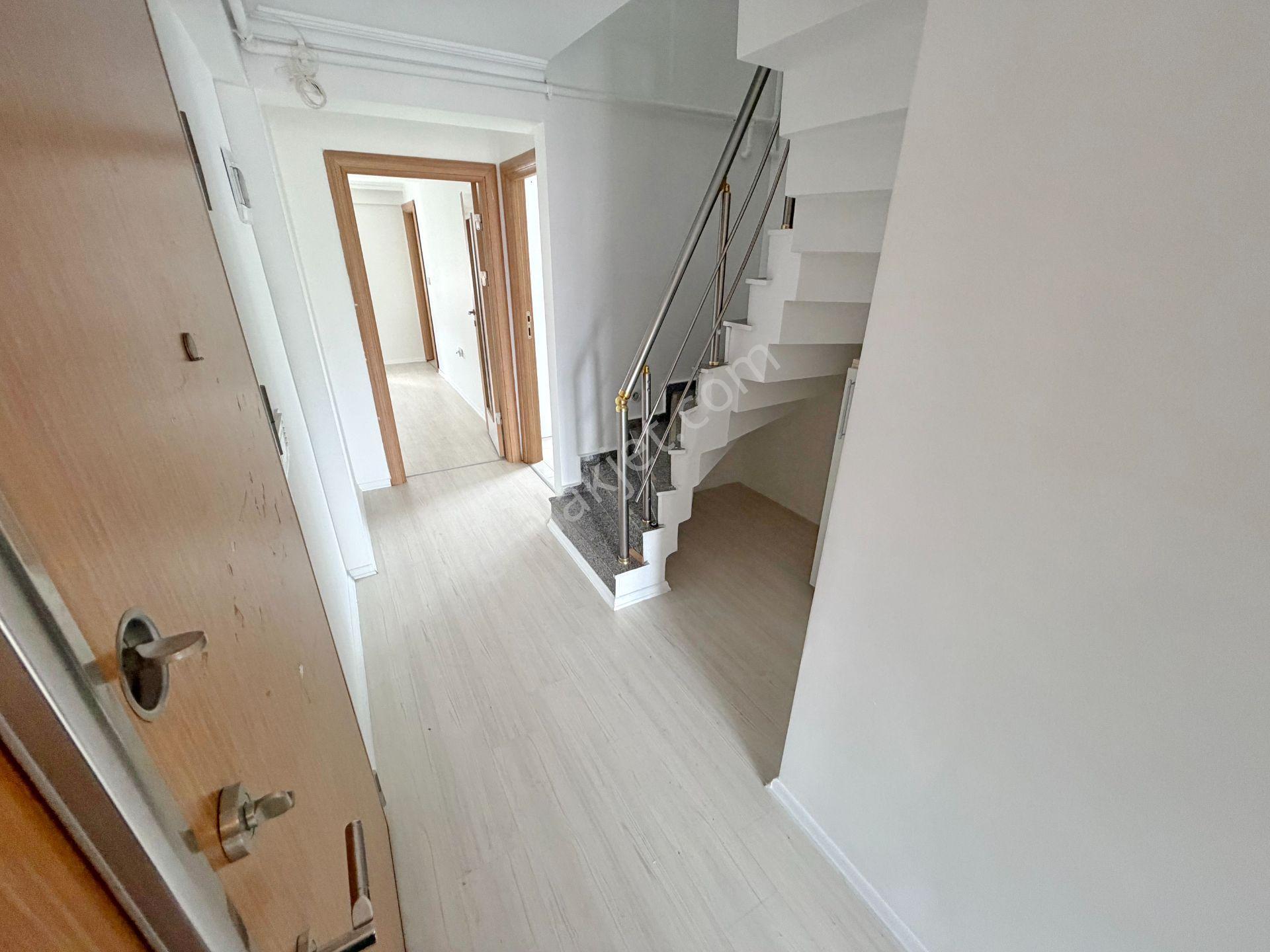 *meral R1142 Yeni 10 Yaş Asansörlü Binada 3 Cephe Geniş Lüks 3+1 Dubleks — fotoğraf 8