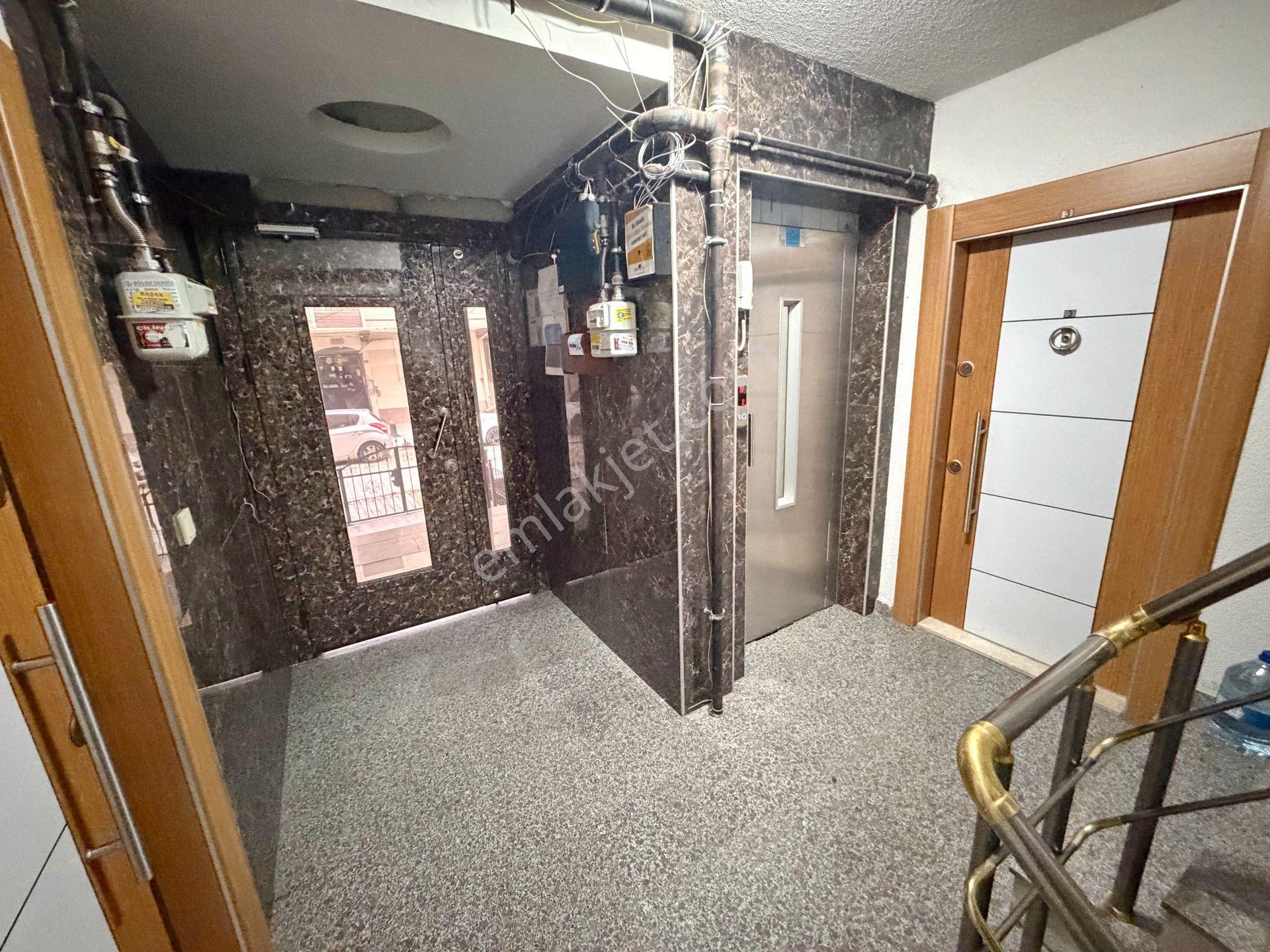 *meral R1142 Yeni 10 Yaş Asansörlü Binada 3 Cephe Geniş Lüks 3+1 Dubleks — fotoğraf 35