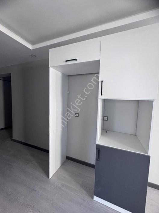 Tema Emlaktan Altınova Mah Sıfır Arakat 2+0 Satılık Daire — fotoğraf 15