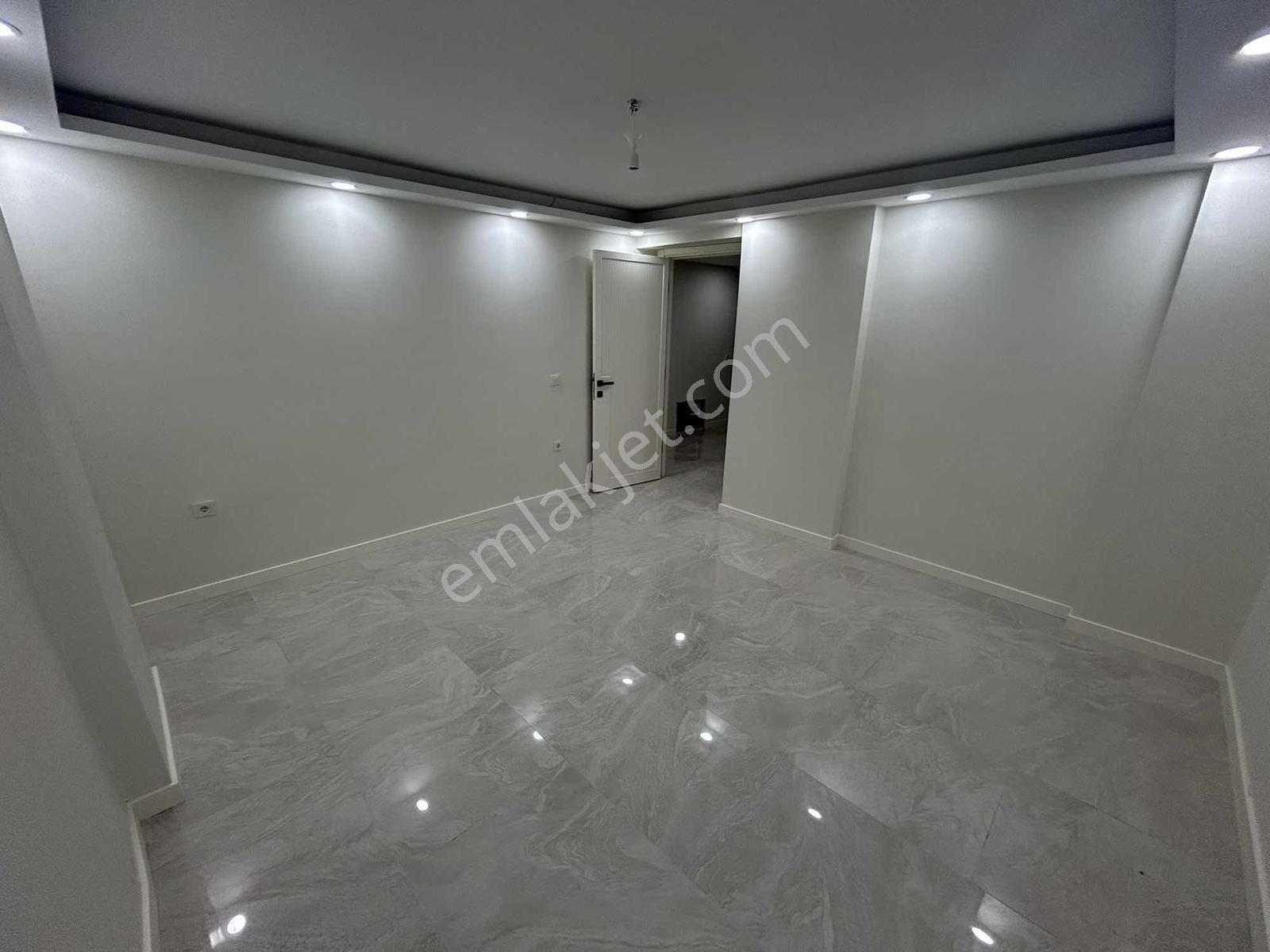 Bağlarbaşında | Sıfır 4+1 Dubleks | 240 M² Her Kat Tek Daire — fotoğraf 12