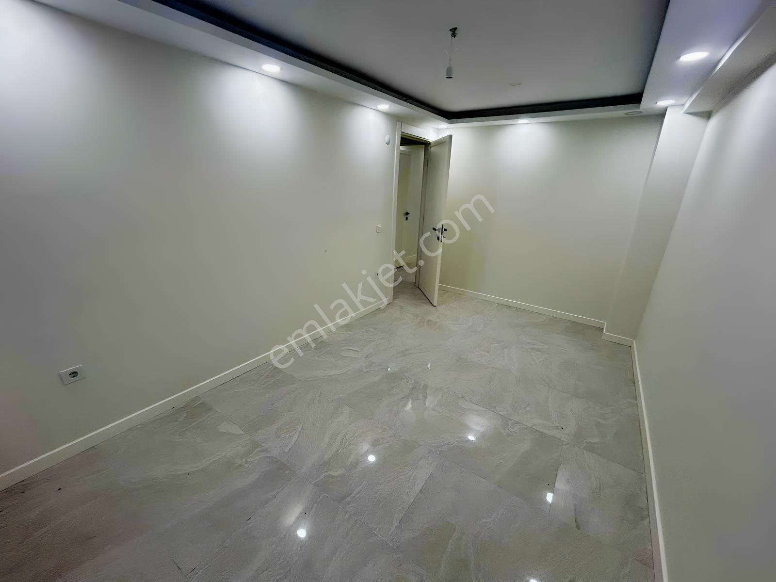 Bağlarbaşında | Sıfır 4+1 Dubleks | 240 M² Her Kat Tek Daire — fotoğraf 18