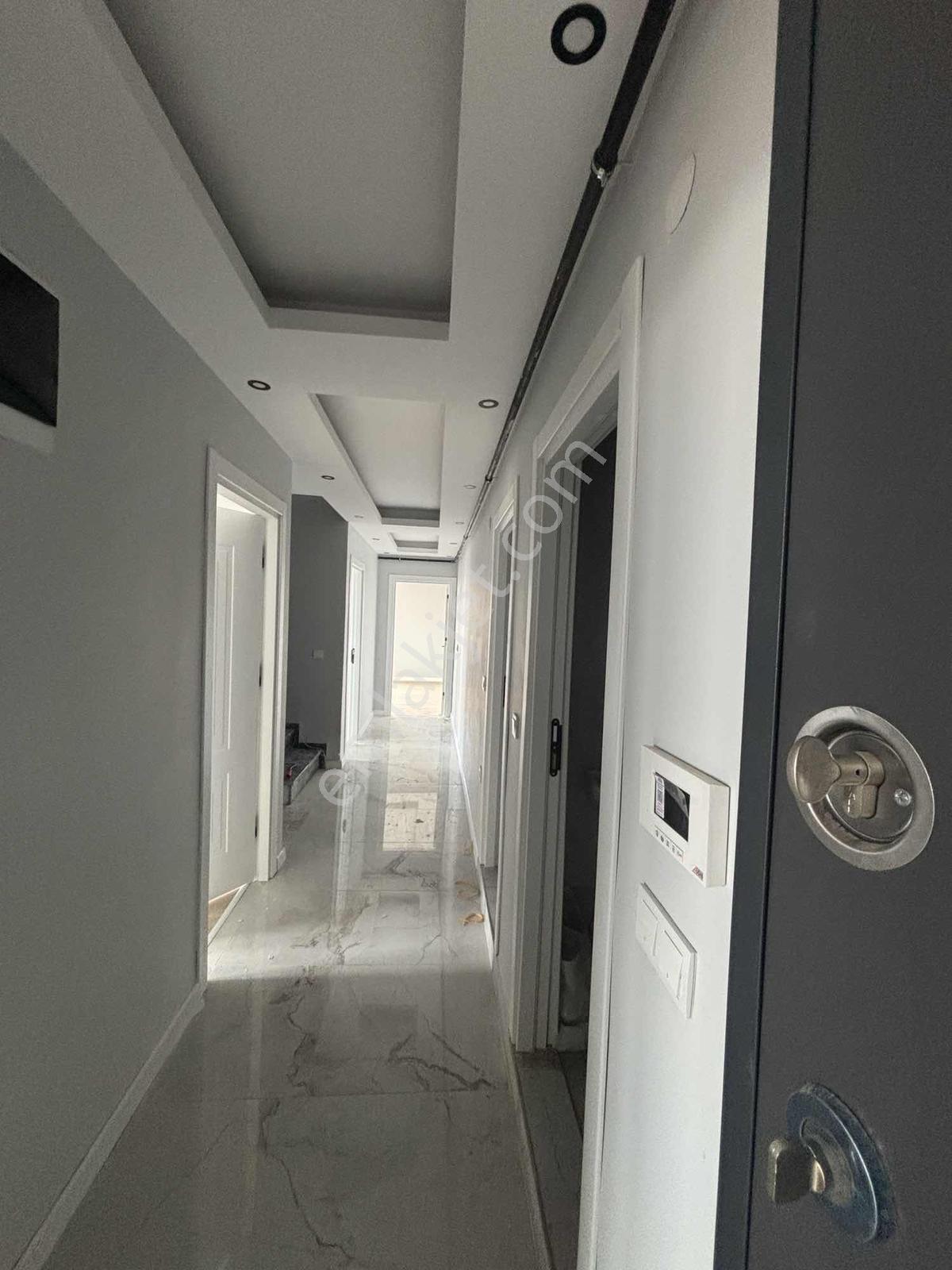 Gebze Adem Yavuz Mahallesin De 5+1 Satılık Dublex Daire — fotoğraf 3