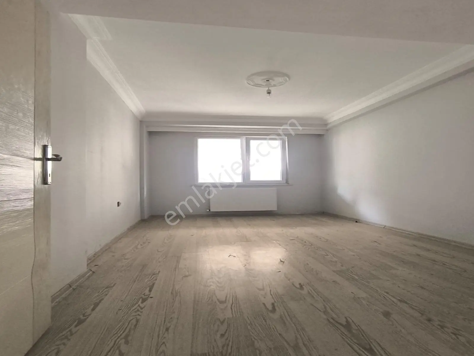 Beylikdüzü'nde Merkezi Konumda Ön Cephe Masrafsız 2+1 Daire — fotoğraf 13