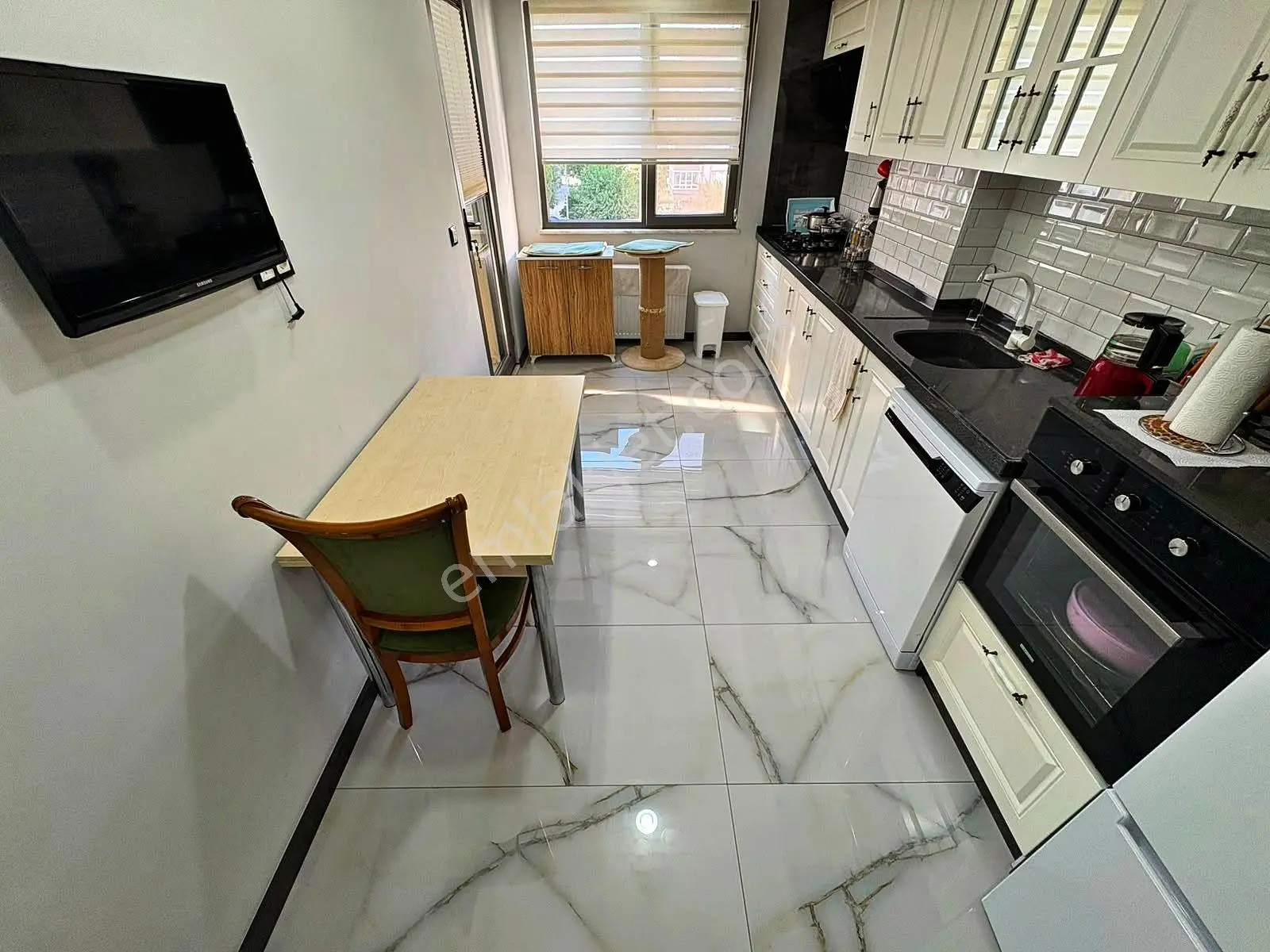 Aktif'ten Akçay'da Satılık Tasarım Harikası Çift Balkonlu Ebeveyn Banyolu 2+1 Daire — fotoğraf 20