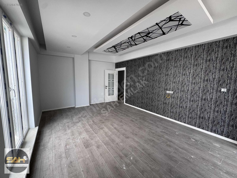 Şah Emlaktan Esentepe Mahallesin Sıfır Daire — fotoğraf 15