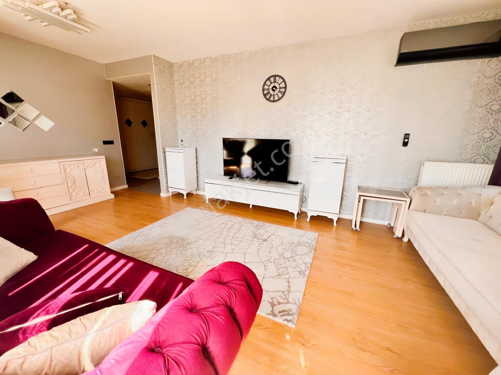 Hep İstanbul Sitesinde 3+1 Acil Satılık /metrobüse 5dk Yürüme — fotoğraf 3