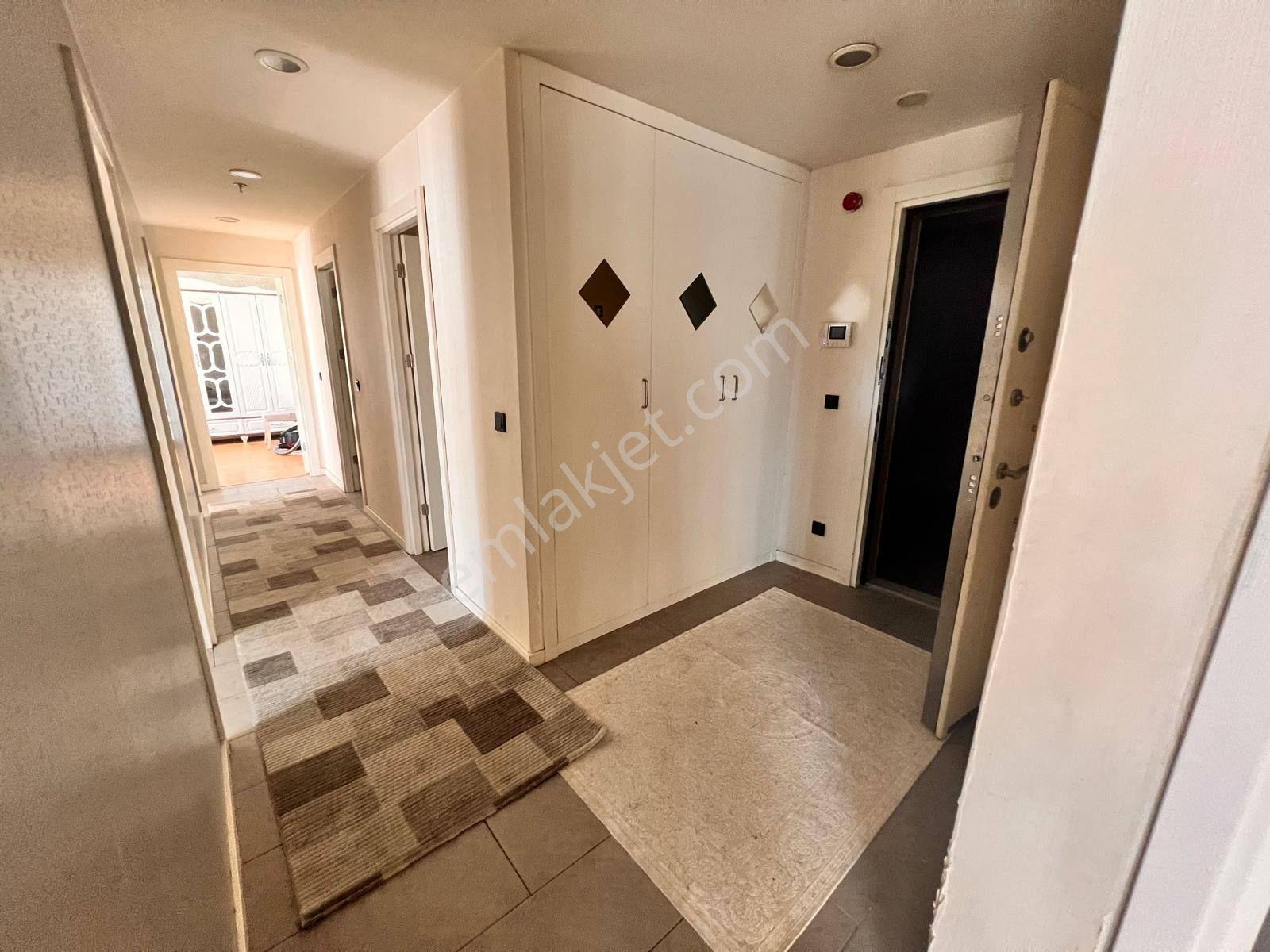 Hep İstanbul Sitesinde 3+1 Acil Satılık /metrobüse 5dk Yürüme — fotoğraf 12