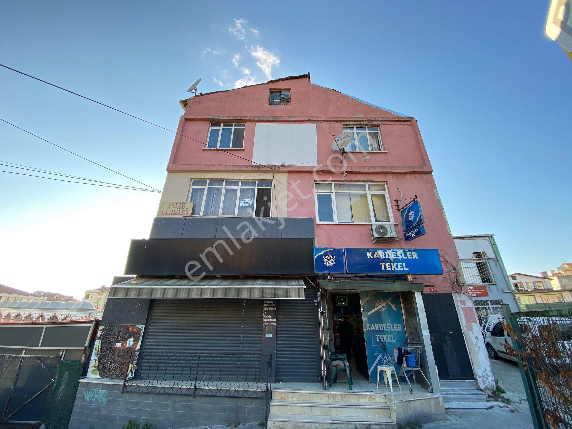 Kağıthane Gürsel Mahallesi’nde Proje Potansiyeli Yüksek 225 M² Arsa Üzerinde Kom...