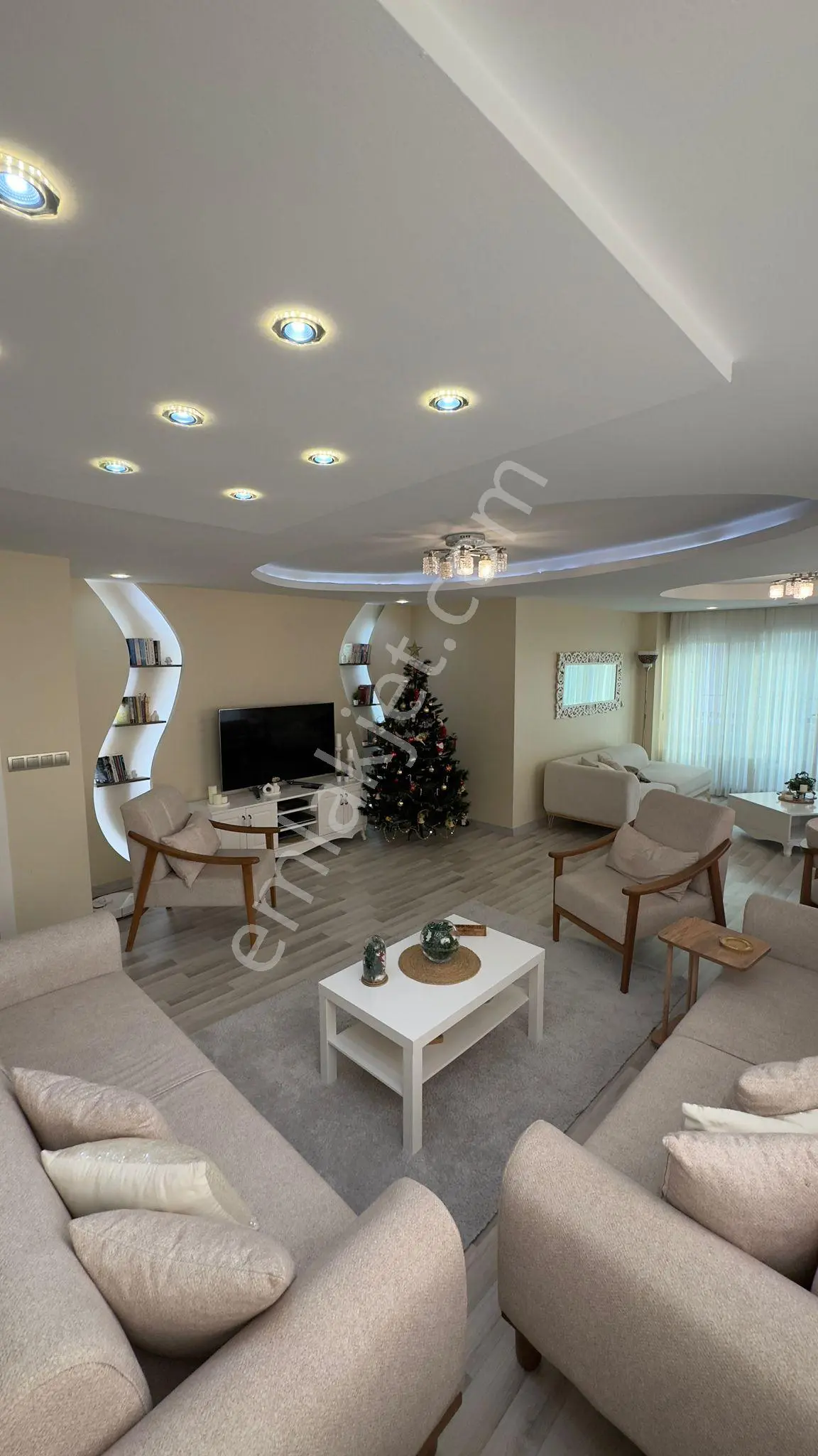 3+1barajyolu 15-14katı Blv Üzeri 11-15yaş Hasarsız 2banyo 210m2 Dgaz Kap.mutfak A.k Otopark Full+ful — fotoğraf 3