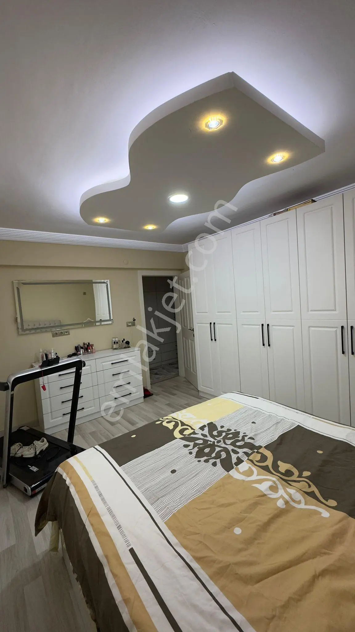3+1barajyolu 15-14katı Blv Üzeri 11-15yaş Hasarsız 2banyo 210m2 Dgaz Kap.mutfak A.k Otopark Full+ful — fotoğraf 21