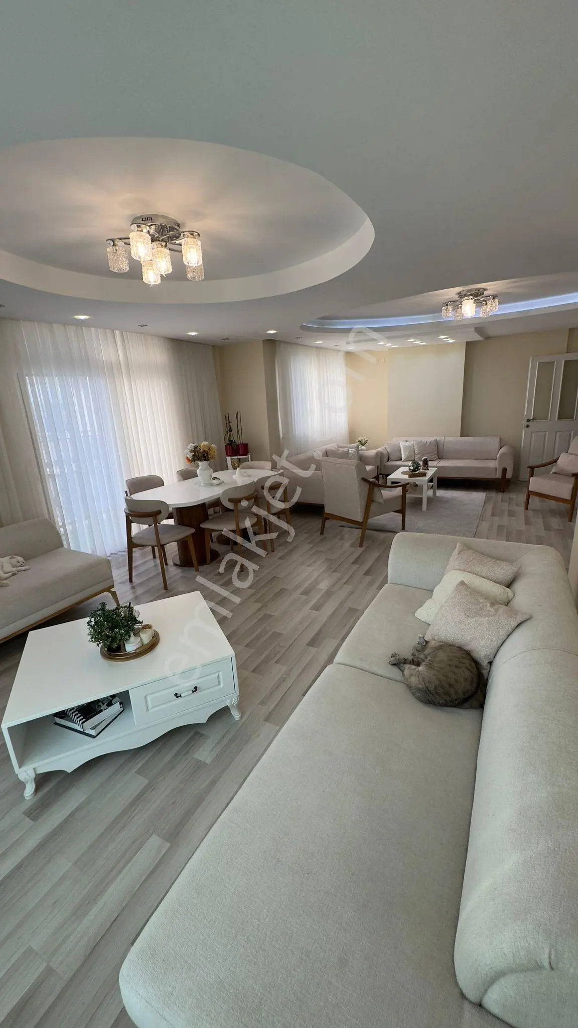 3+1barajyolu 15-14katı Blv Üzeri 11-15yaş Hasarsız 2banyo 210m2 Dgaz Kap.mutfak A.k Otopark Full+ful — fotoğraf 28