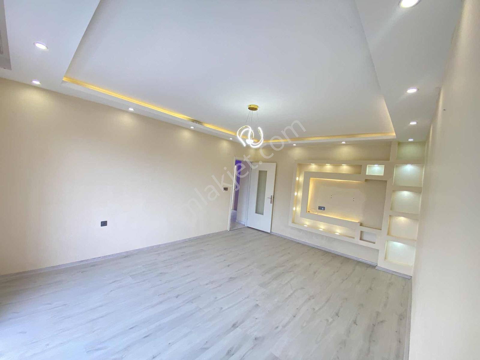 Yılmaz'dan İncirlik Kemalpaşa'da Satılık 3+1 K.mtfk Lux Daire — fotoğraf 2