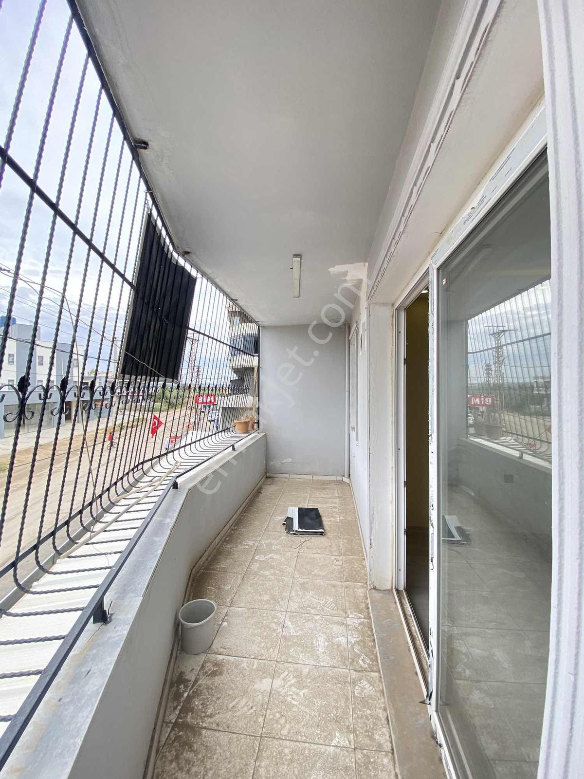 Yılmaz'dan İncirlik Kemalpaşa'da Satılık 3+1 K.mtfk Lux Daire — fotoğraf 17