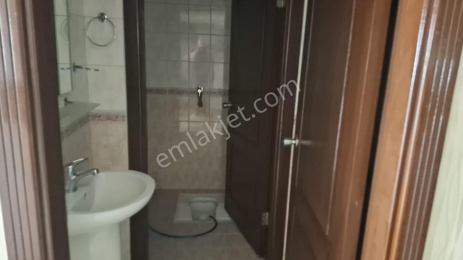 Keçiören Yayla Mah. Çavuşoğlu Sitesinde 4+1 Ön Cephe Satılık — fotoğraf 23