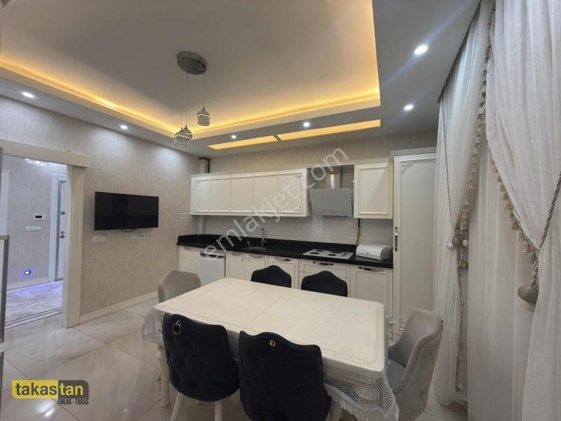Fıstıklık Merkezi Konumlu 3+1 Ara Kat Masrafsız Daire — fotoğraf 7