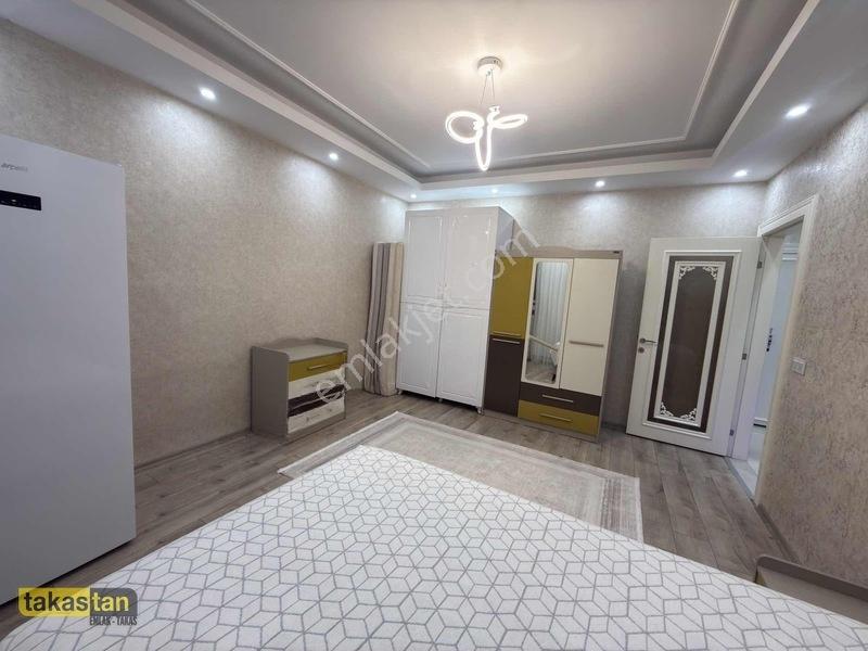 Fıstıklık Merkezi Konumlu 3+1 Ara Kat Masrafsız Daire — fotoğraf 12