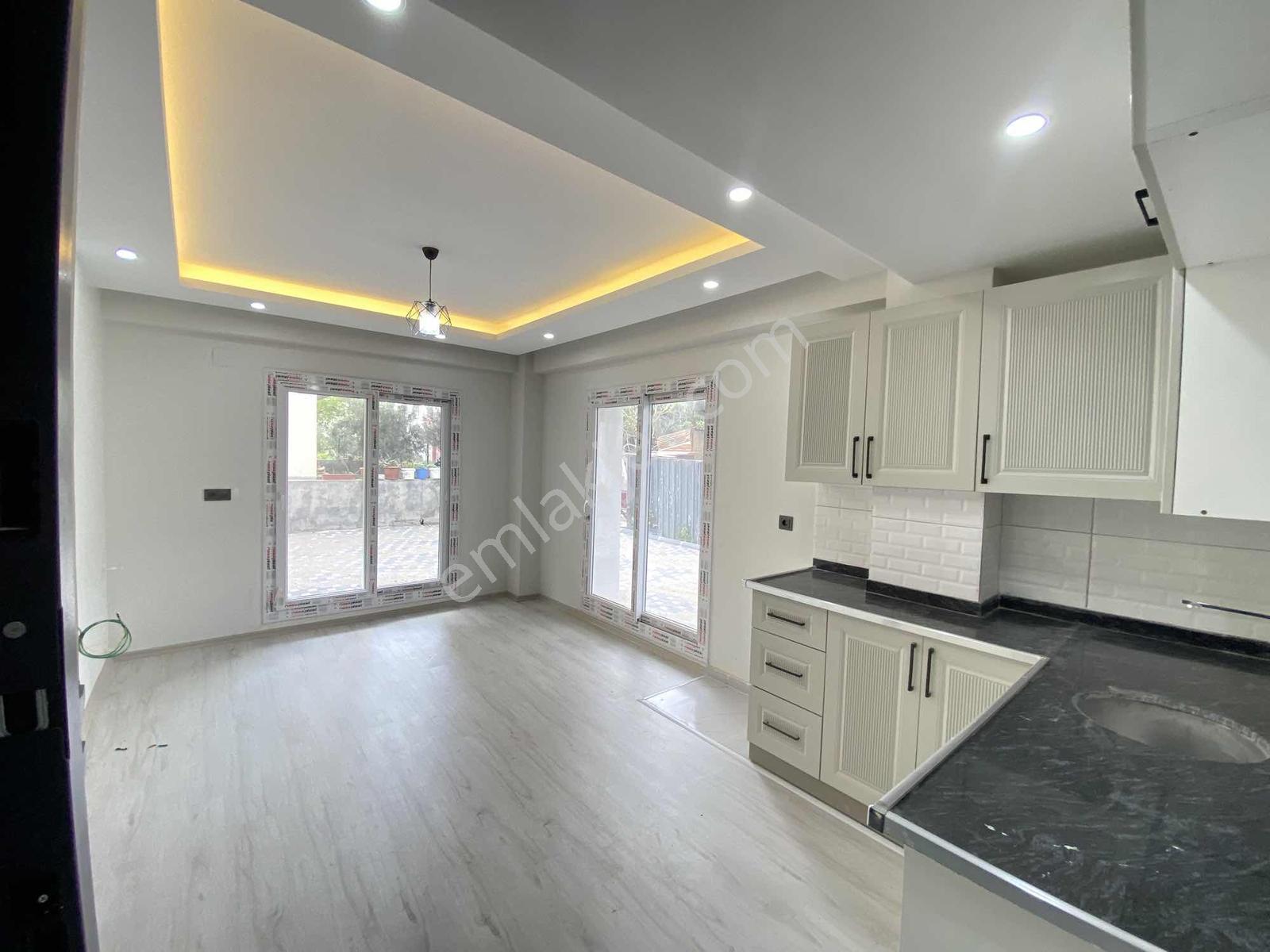 Yılmaz'dan İncırlık Yenımahalle'de Satılık 1+1 Girişkat E5yakın — fotoğraf 5