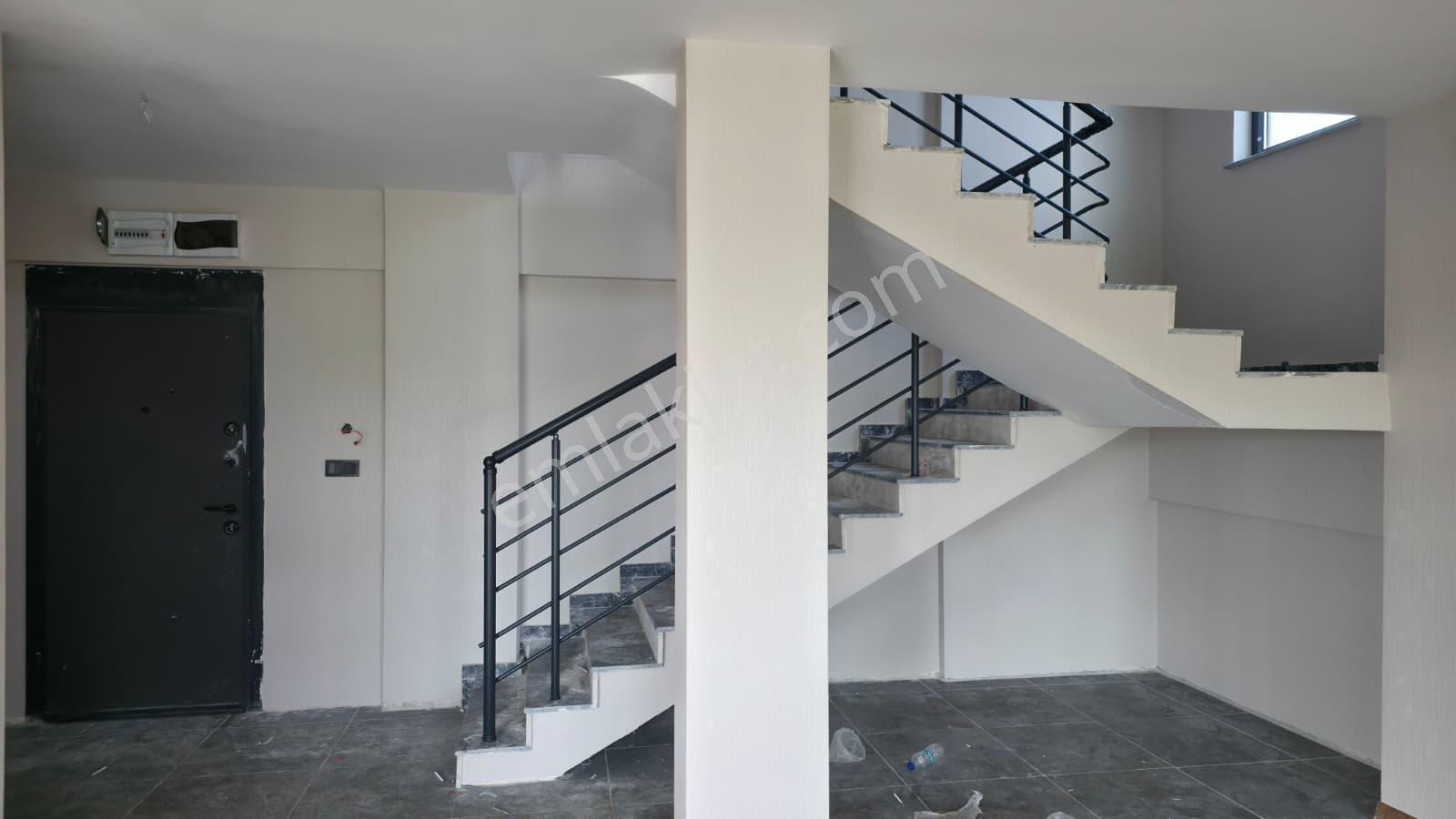 Lalahan' Da Konfor Ve Prestij Bir Arada! 3+1 Bahçeli Lüks Villa — fotoğraf 10