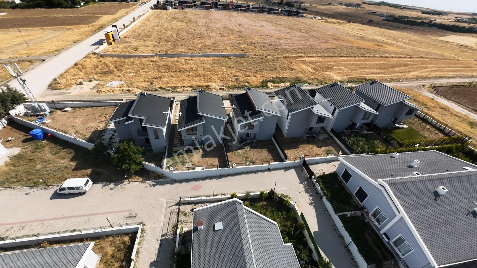 Lalahan' Da Konfor Ve Prestij Bir Arada! 3+1 Bahçeli Lüks Villa — fotoğraf 17