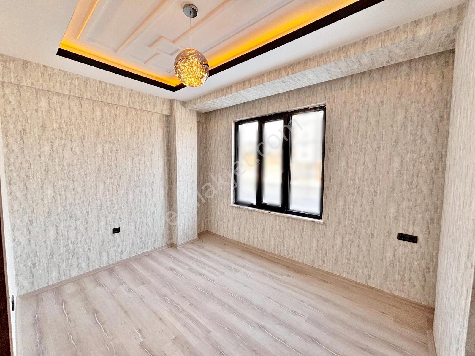 Göktürk'de Modern Ve Şık Yemek Odalı Emsalsiz Ultralüx 2.5+1 — fotoğraf 12