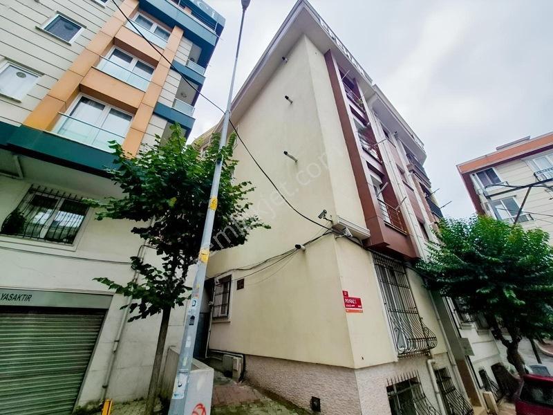 Şişli Ana Caddeye 2dk Balkonlu Saıtlık 1+1 Daire