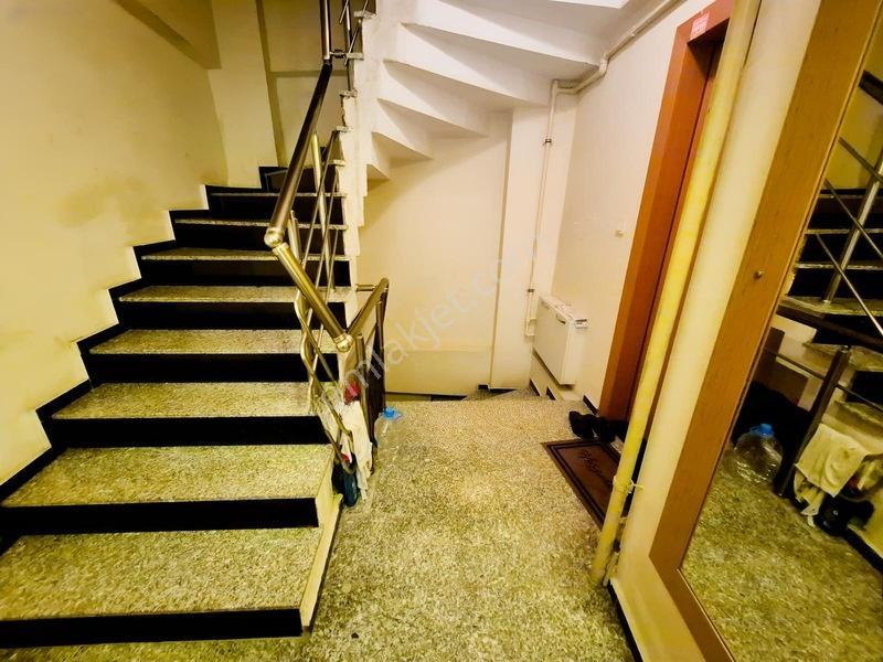 Şişli Ana Caddeye 2dk Balkonlu Saıtlık 1+1 Daire — fotoğraf 8