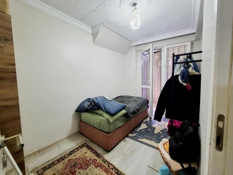 Şişli Ana Caddeye 2dk Balkonlu Saıtlık 1+1 Daire — fotoğraf 17
