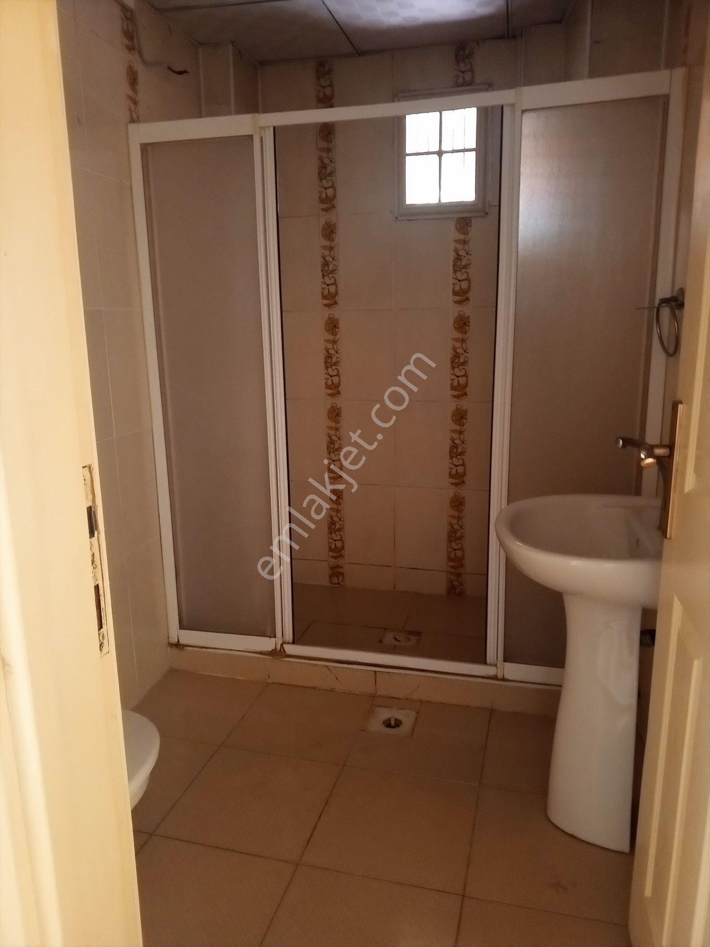 Konya Meram Abdülaziz Mah. 136 M2 2+1 Satılık Hesaplı Daire — fotoğraf 23