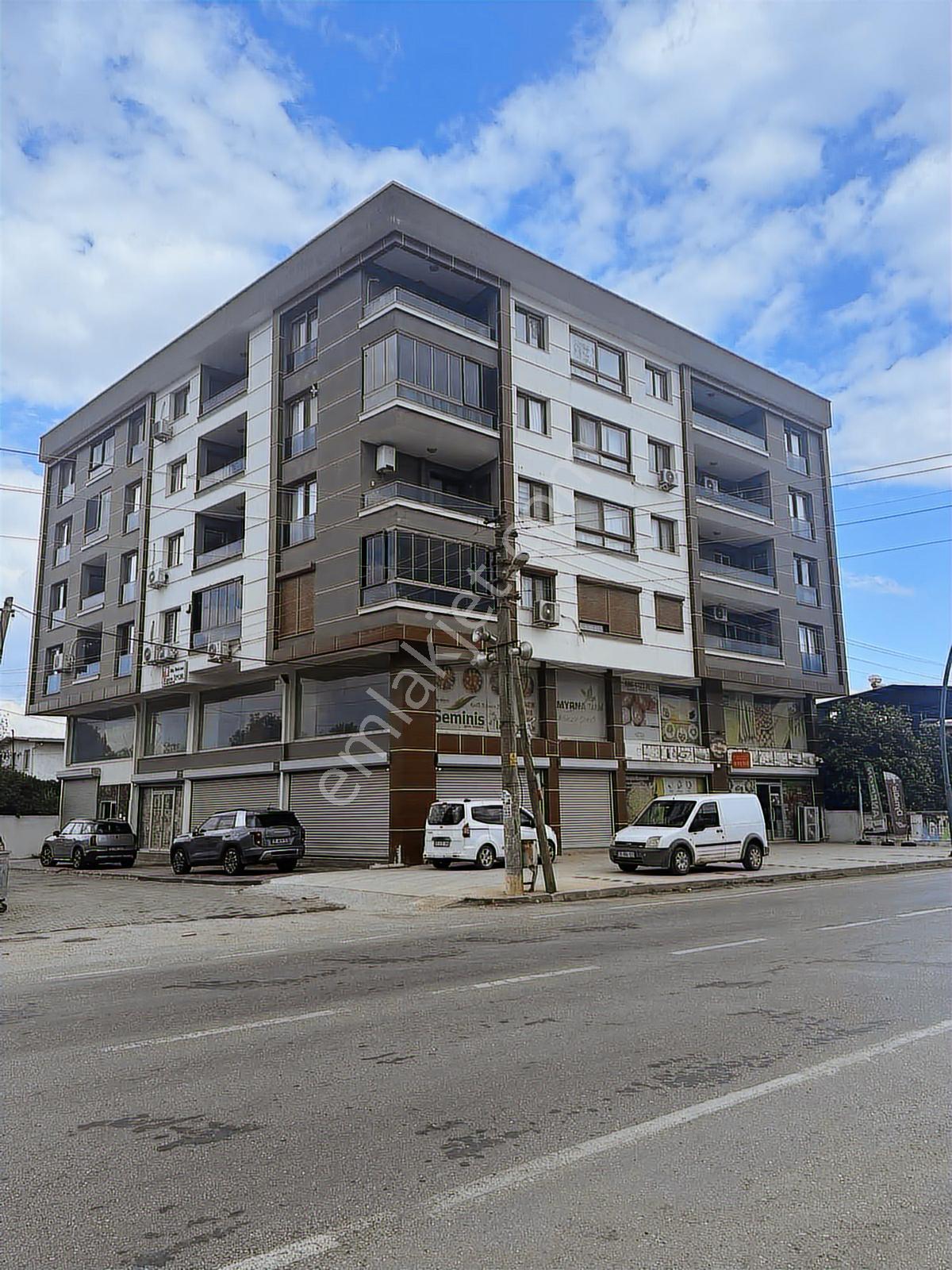 Torbalı Subaşı Mahallesi 3+1 Satılık Köşe Sıfır Daire