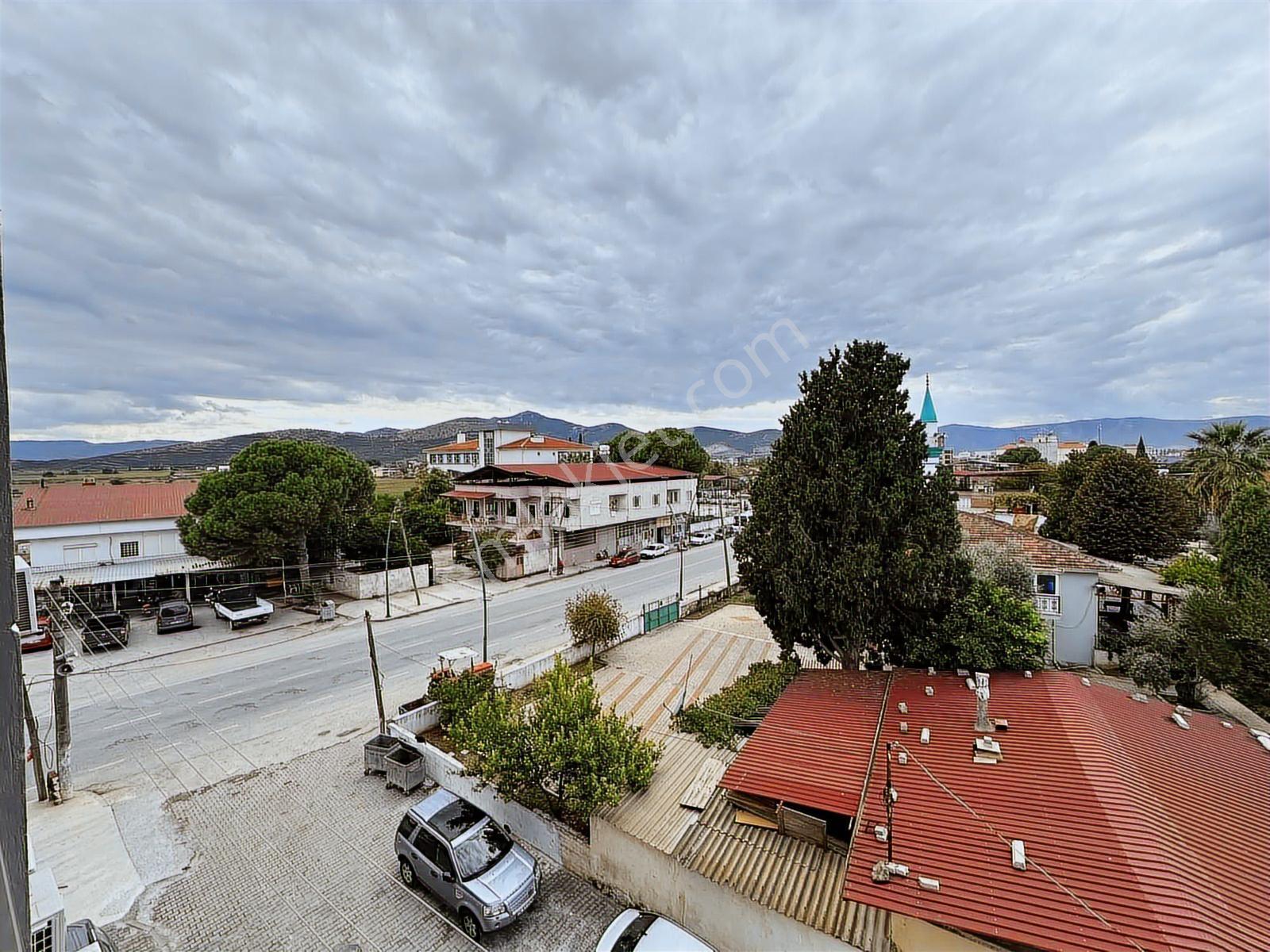 Torbalı Subaşı Mahallesi 3+1 Satılık Köşe Sıfır Daire — fotoğraf 33