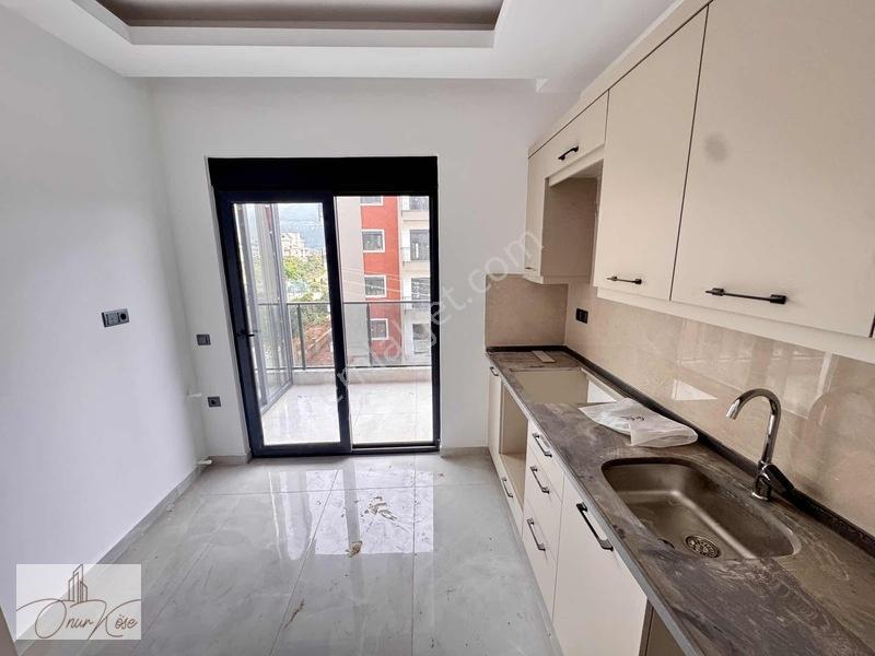 Alanya Çıplaklı'da Site İçi 2+1 Ayrı Mutfaklı Satılık Daire! — fotoğraf 11