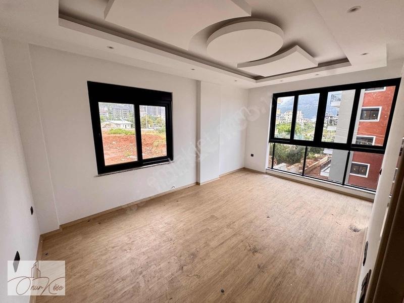 Alanya Çıplaklı'da Site İçi 2+1 Ayrı Mutfaklı Satılık Daire! — fotoğraf 15