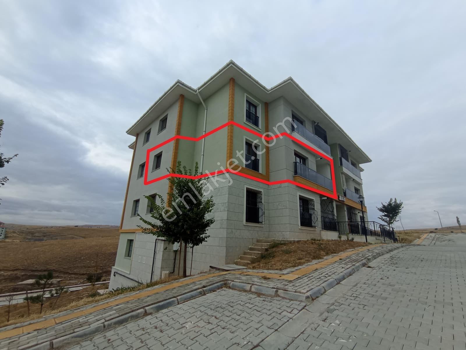 Ödemesiz Beybes Toki Konutlarında Arakat 2+1 Daire — fotoğraf 2