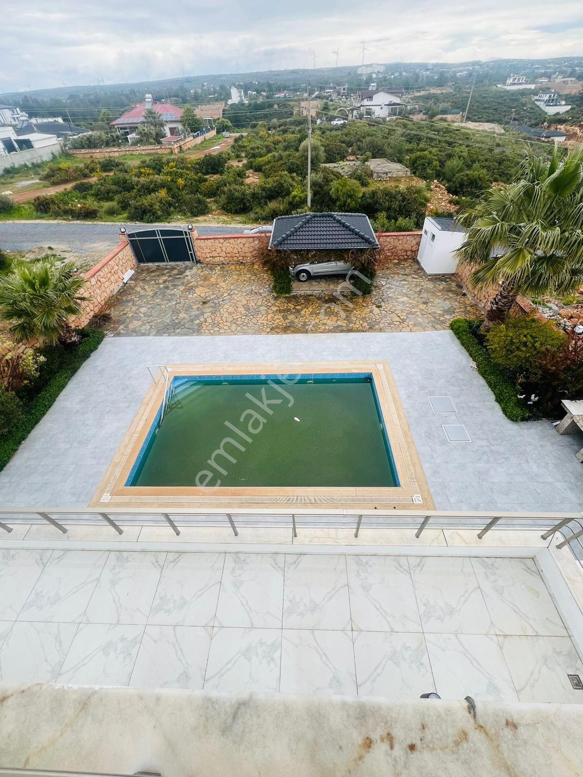 Didim Efeler Mahallesi'nde Havuzlu 4+1 Satılık Villa — fotoğraf 6