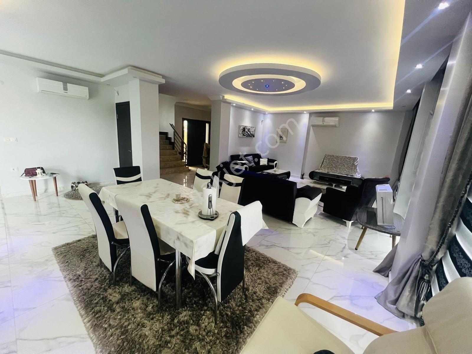 Didim Efeler Mahallesi'nde Havuzlu 4+1 Satılık Villa — fotoğraf 8