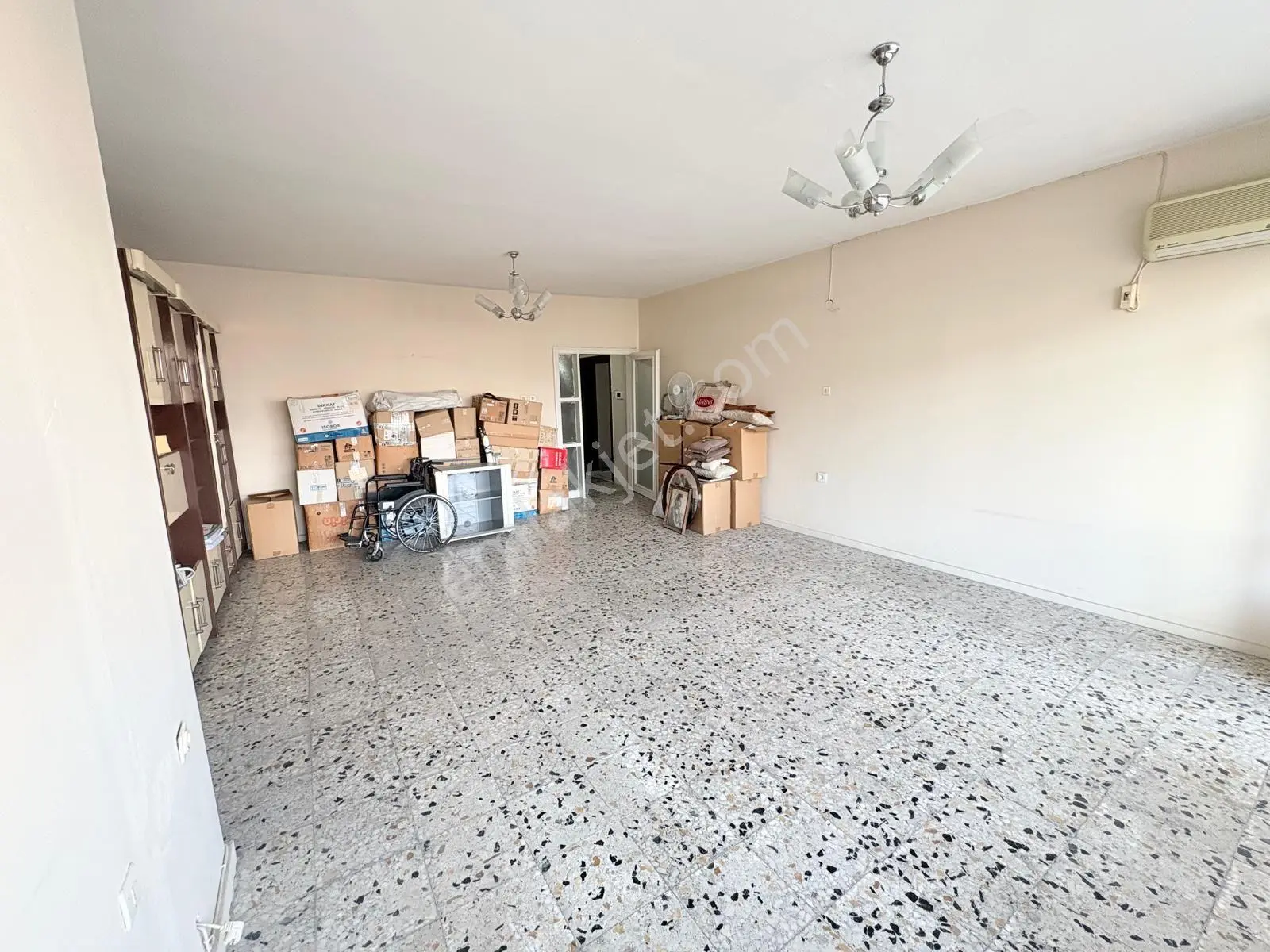 Prestij'den Güvenevler'de Forum Civarı Asansörlü 3+1 Daire — fotoğraf 4