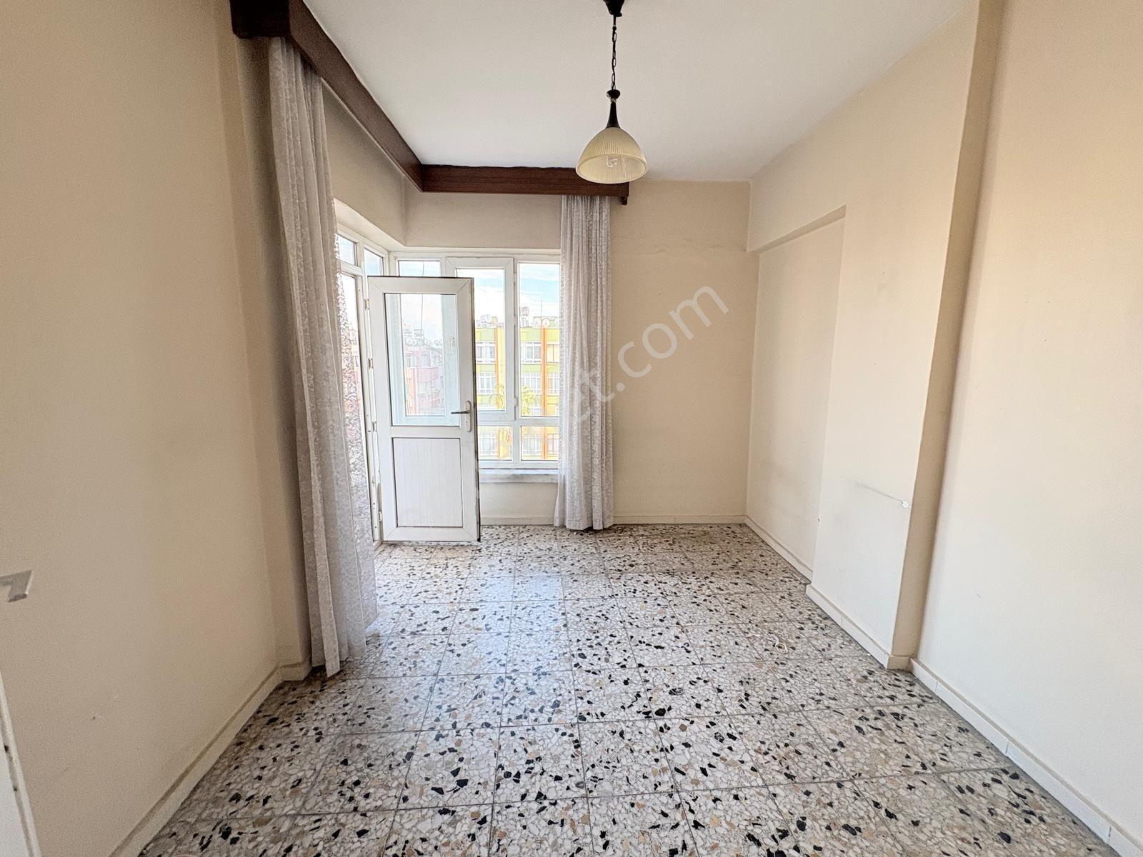 Prestij'den Güvenevler'de Forum Civarı Asansörlü 3+1 Daire — fotoğraf 10