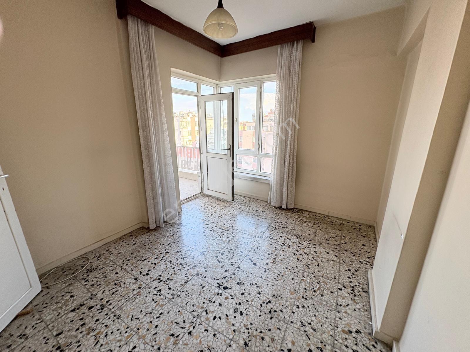 Prestij'den Güvenevler'de Forum Civarı Asansörlü 3+1 Daire — fotoğraf 15