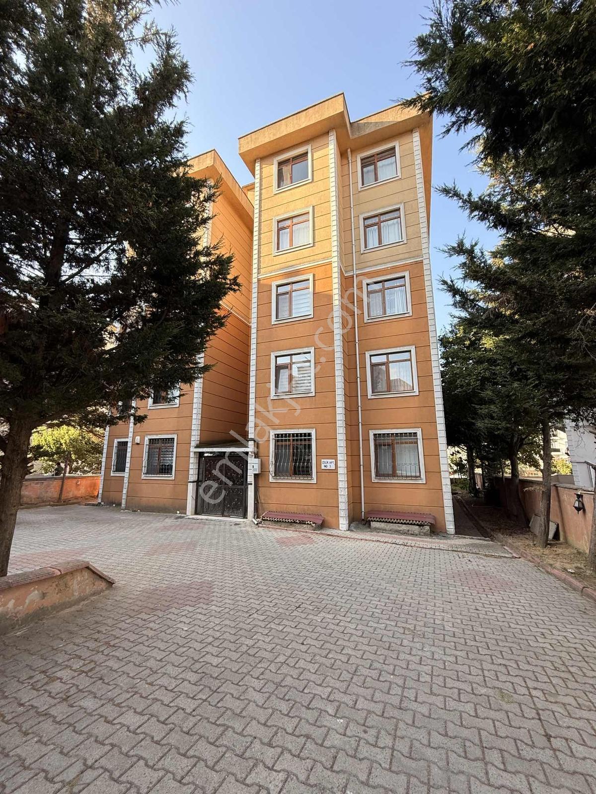 Kartal Cumhuriyet'ye Satılık 3+1 Geniş Daire Limitsiz Kredi — fotoğraf 2