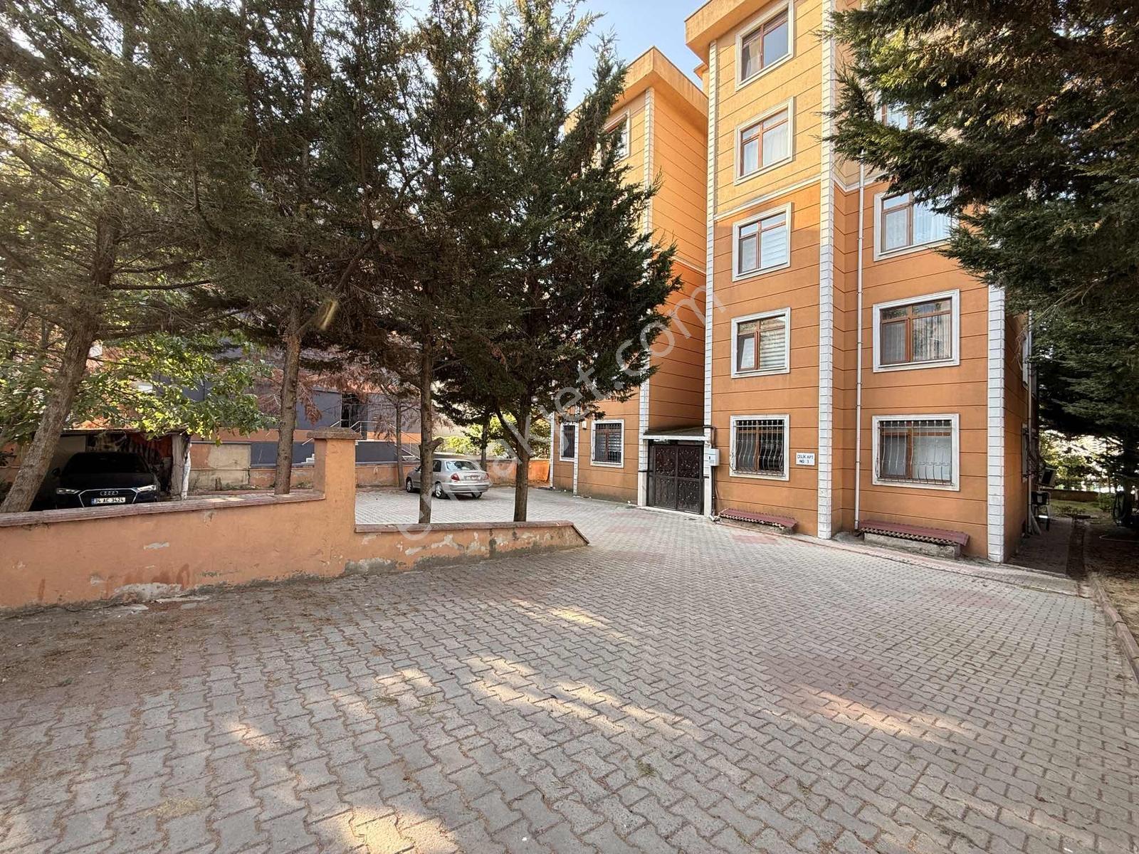 Kartal Cumhuriyet'ye Satılık 3+1 Geniş Daire Limitsiz Kredi — fotoğraf 3