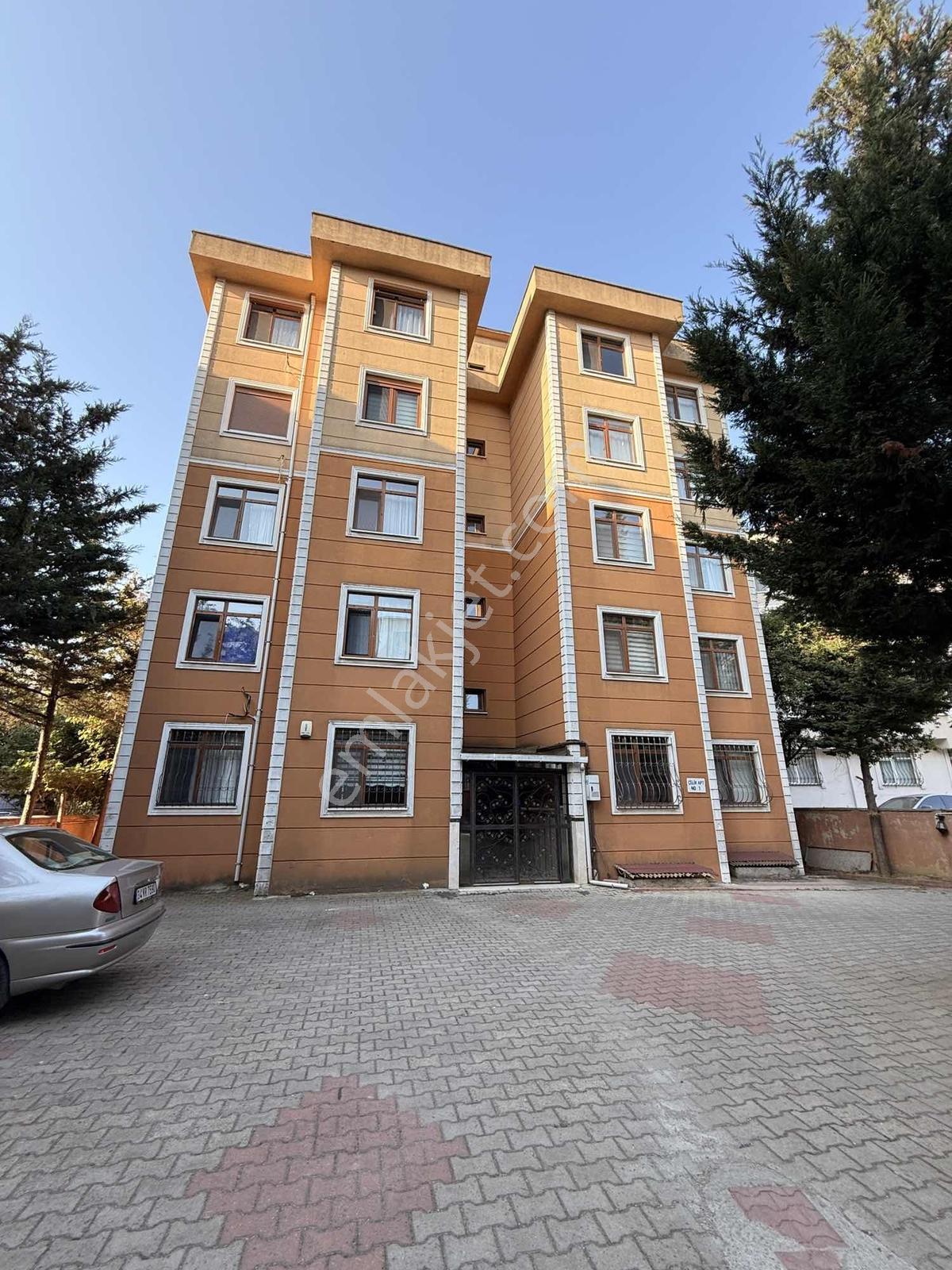 Kartal Cumhuriyet'ye Satılık 3+1 Geniş Daire Limitsiz Kredi — fotoğraf 4