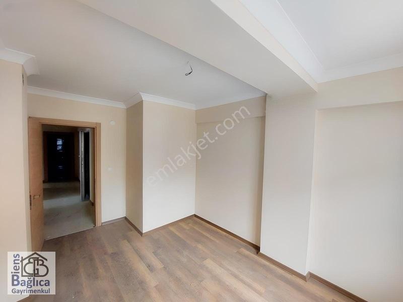 Bağlum Merkezde "0" Oturuma Hazır Ara Kat 2+1 Satılık Daire — fotoğraf 9