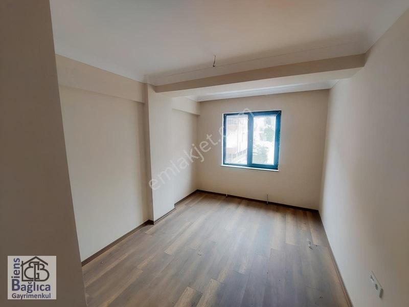 Bağlum Merkezde "0" Oturuma Hazır Ara Kat 2+1 Satılık Daire — fotoğraf 12