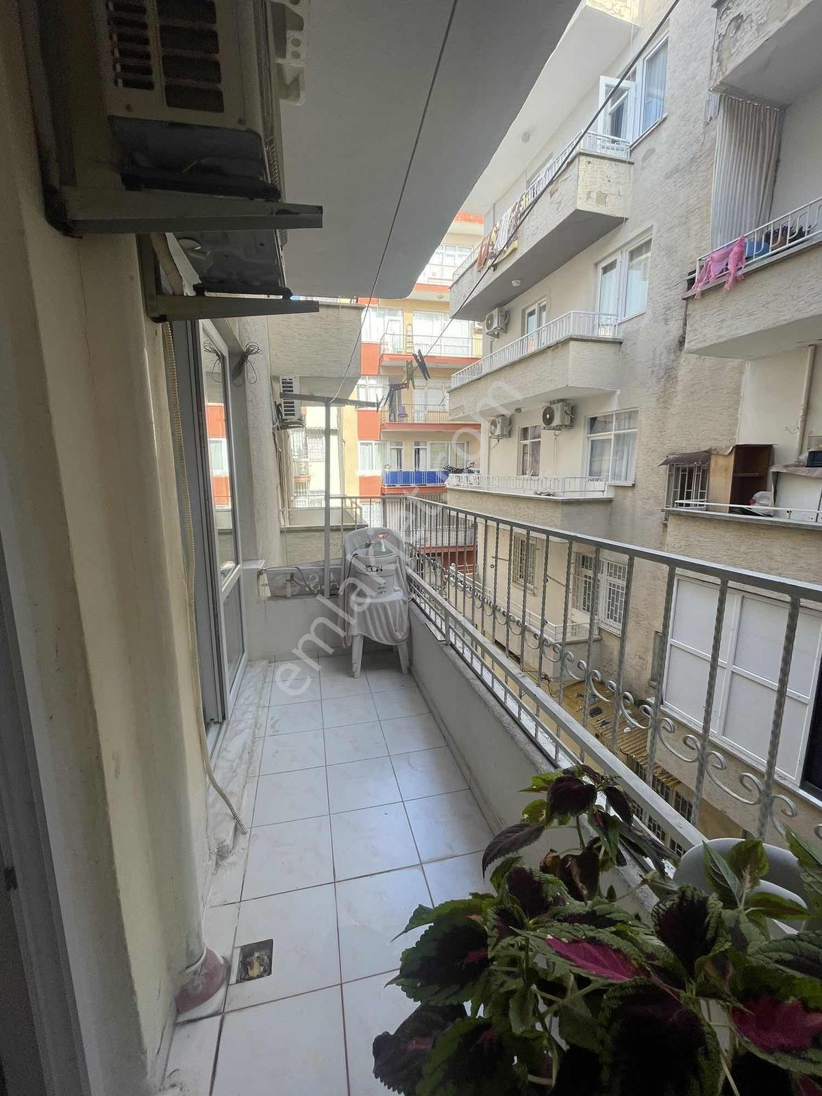 Bahçelievlerde 150 M² 3+1 Satılık Daire! — fotoğraf 8