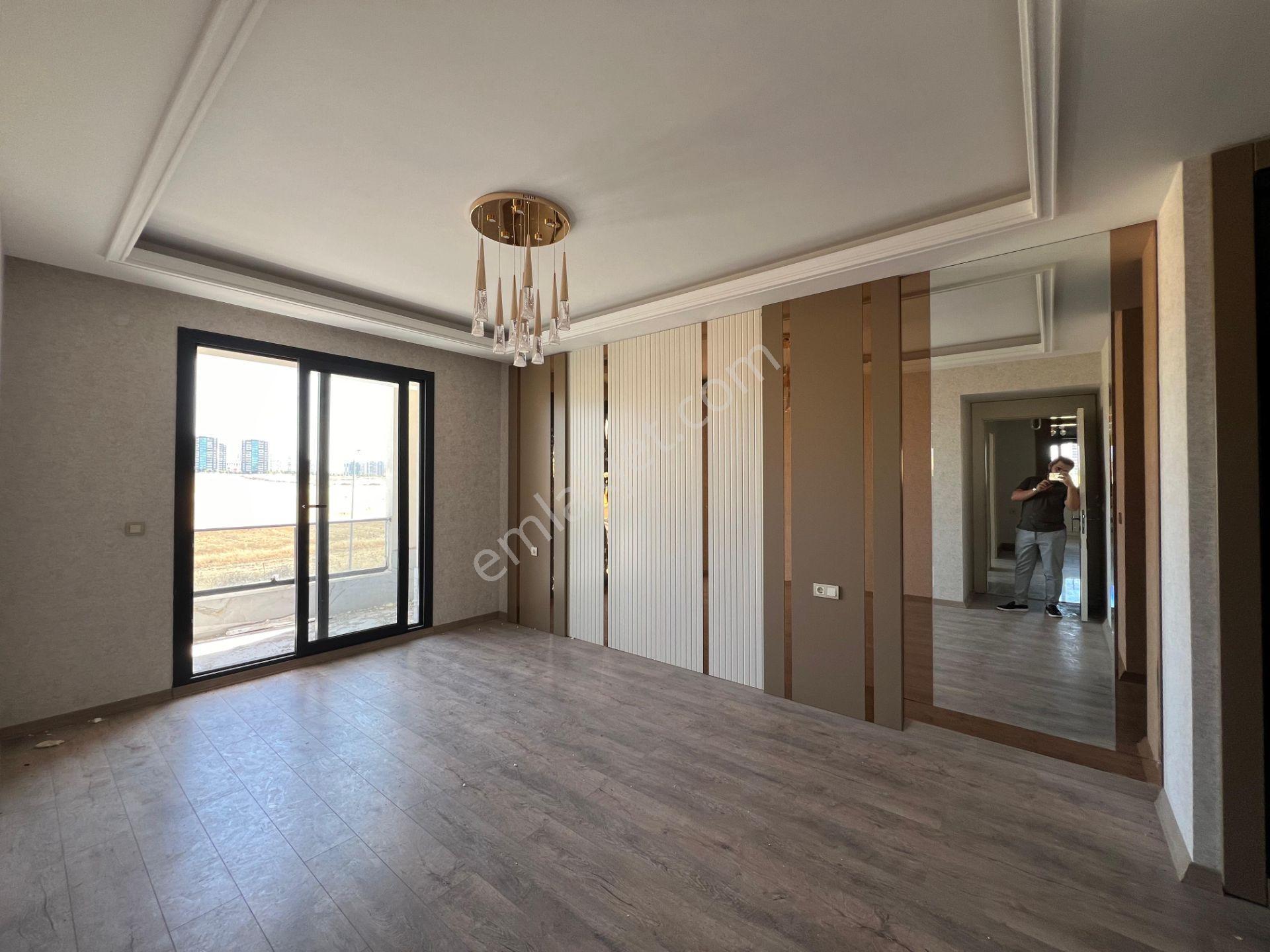 Four Land'den Yeni Cezaevi Karşısında 3,5+1 Lüx Satılık Daire — fotoğraf 9